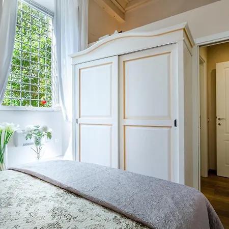 Casa Giustina - Smart Retreat In The Walled * Lucca